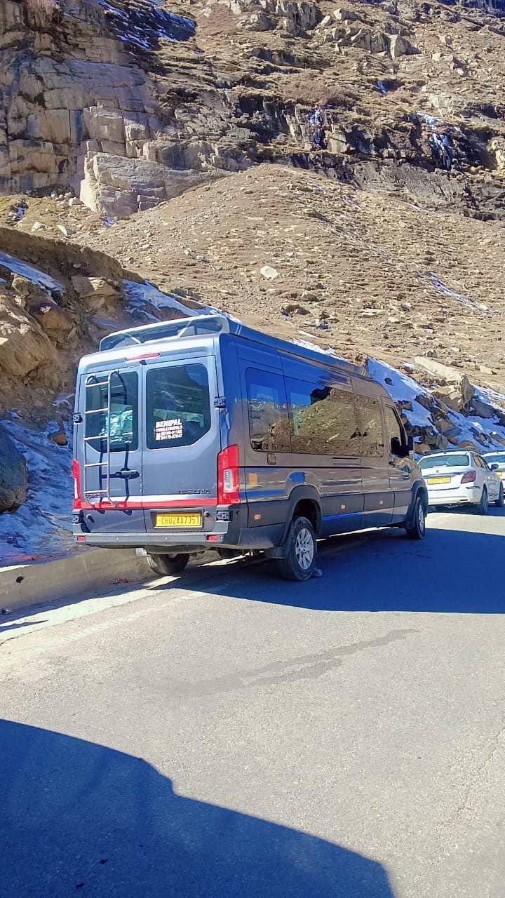 Luxury Maharaja Force Urbania on Rent in Chandigarh